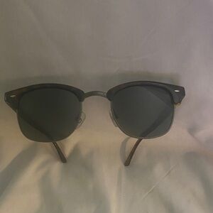 Stylish Black Sunglasses